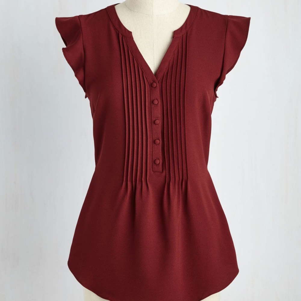 BNWOT Modcloth Expert in Your Zeal top in Wine